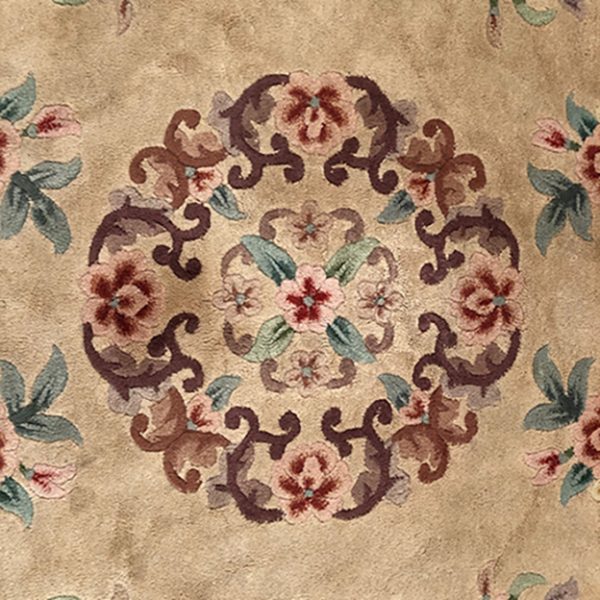 tapis-chinois-laine-motif-floral