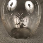 Ensemble de quatre carafes en cristal du même modèle – Image 4