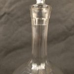 Ensemble de quatre carafes en cristal du même modèle – Image 5