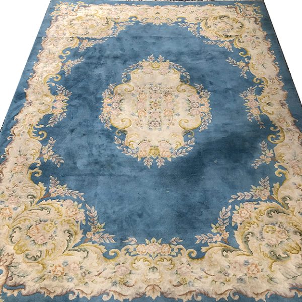 grand-tapis-laine-bleu