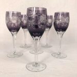 verres-a-pied-cristal-violet