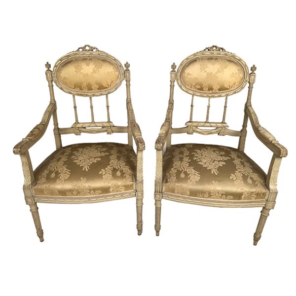 paire-fauteuils-style-louis-xvi