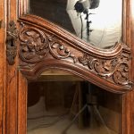 Armoire provençale de style Louis XV transformée en vitrine, XIXe – Image 9
