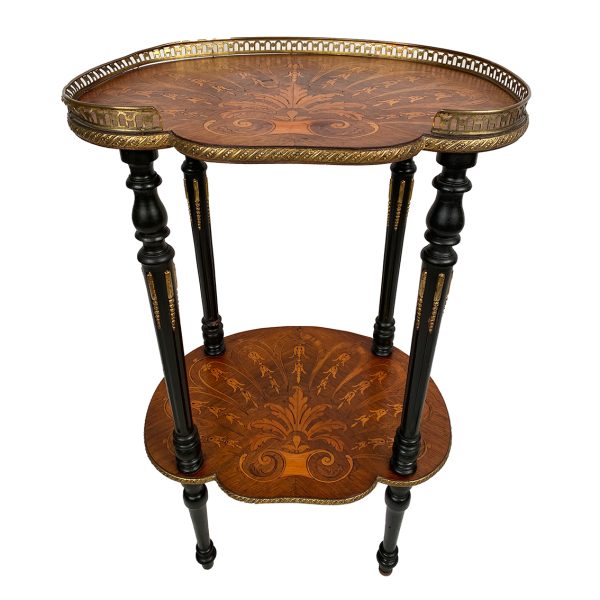 table-volante-gueridon-napoleon-iii